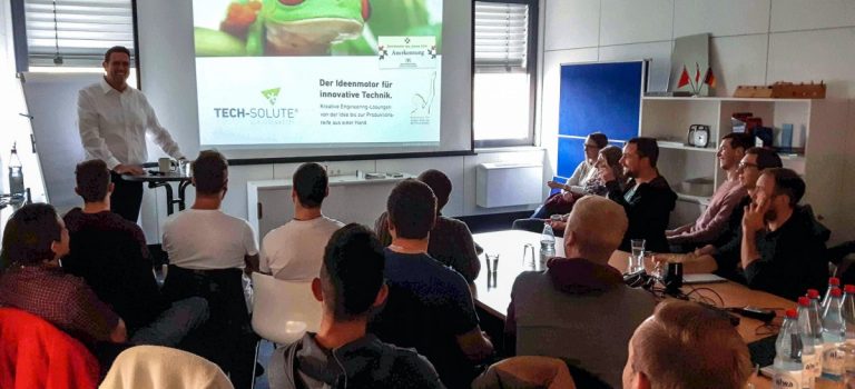 Unternehmensgründung hautnah – Die Carl-Benz-Schule zu Besuch bei tech-solute