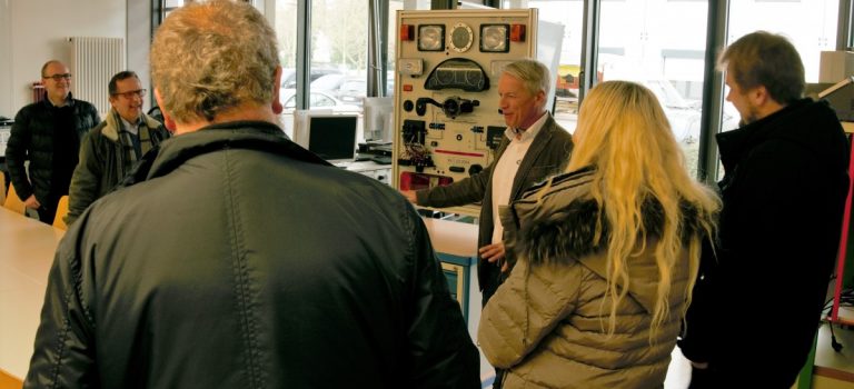 Norweger auf Studienreise in der Carl-Benz-Schule