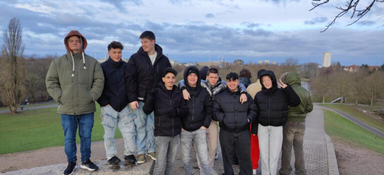 Wörter in Bewegung – Unterricht an der frischen Luft